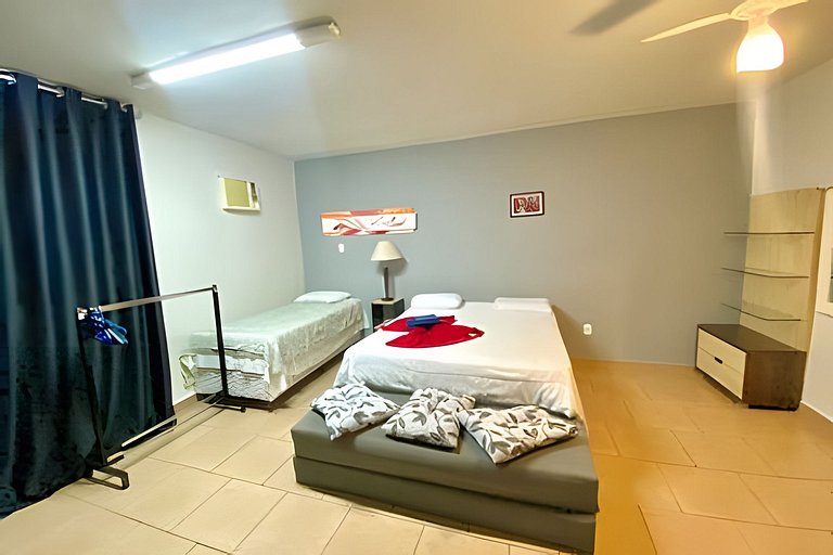 Apto quádruplo varanda e ar Centro Divinópolis 202