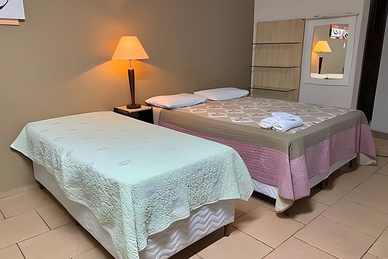 Apto quádruplo varanda e ar Centro Divinópolis 202