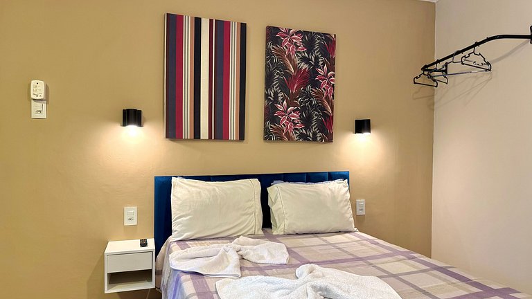 Apto estúdio triplo no centro de Divinópolis (301)