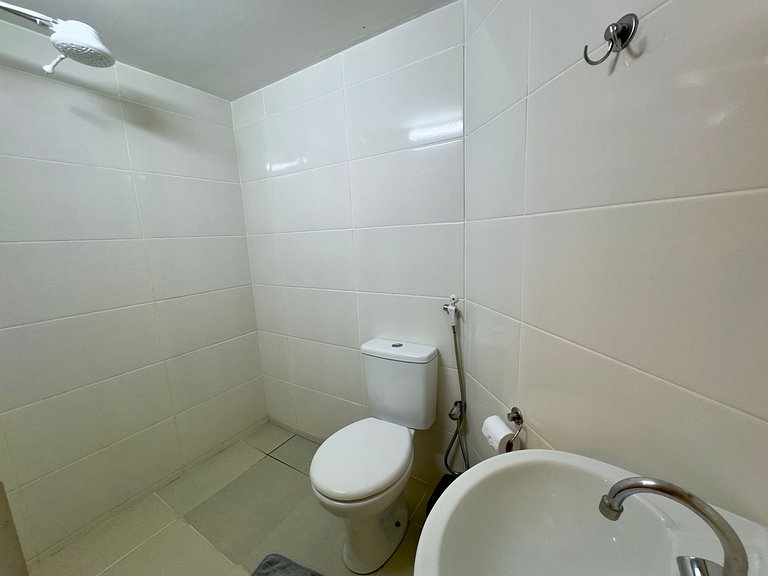 Estúdio com ar no centro de Divinópolis (101)