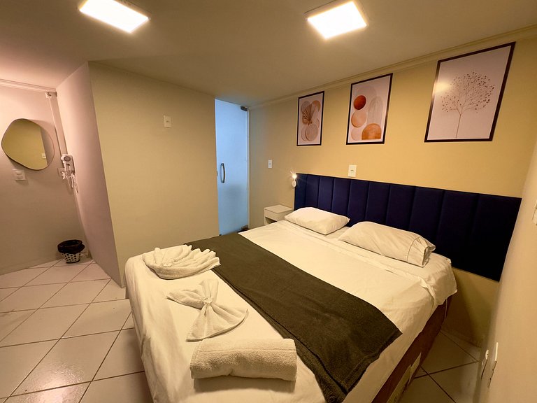 Estúdio com ar no centro de Divinópolis (101)