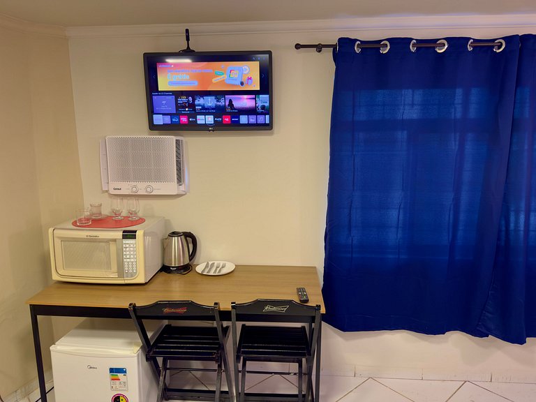 Estúdio com ar no centro de Divinópolis (101)