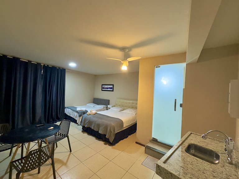 Apto com varanda e ar no Centro Divinopolis (302)