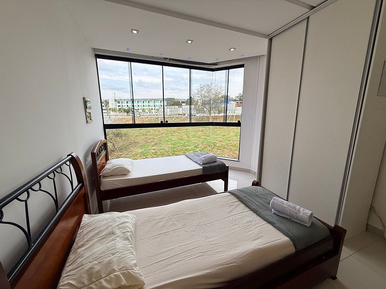 Apartamento 4 Quartos Completo UEMG Parque Expô