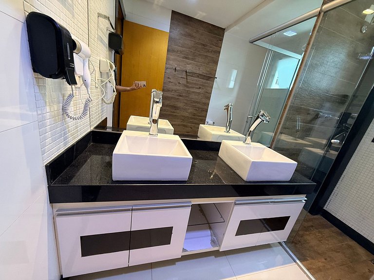 Apartamento 4 Quartos Completo UEMG Parque Expô