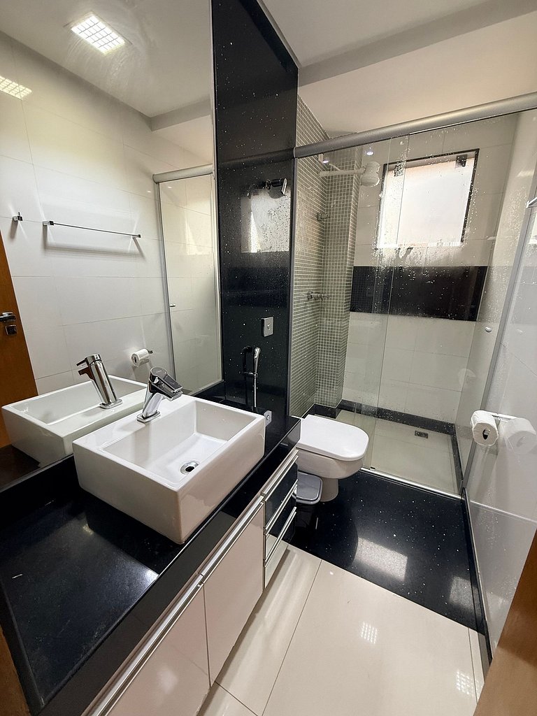 Apartamento 4 Quartos Completo UEMG Parque Expô